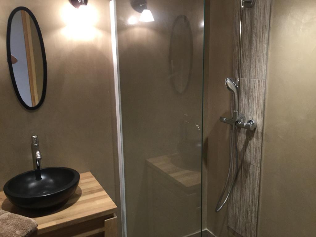 Les Chambres D'Orel Saint-André-dʼEmbrun Habitación foto
